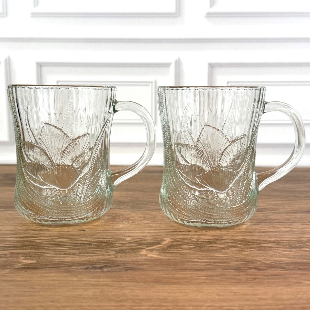 VTG PAIR (2)‎ Arcoroc Canterbury Crocus Glass Mugs 4" Tall